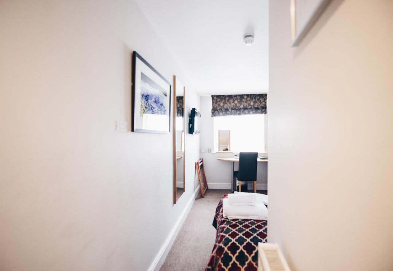 Fox Country Inn High Wycombe Dış mekan fotoğraf