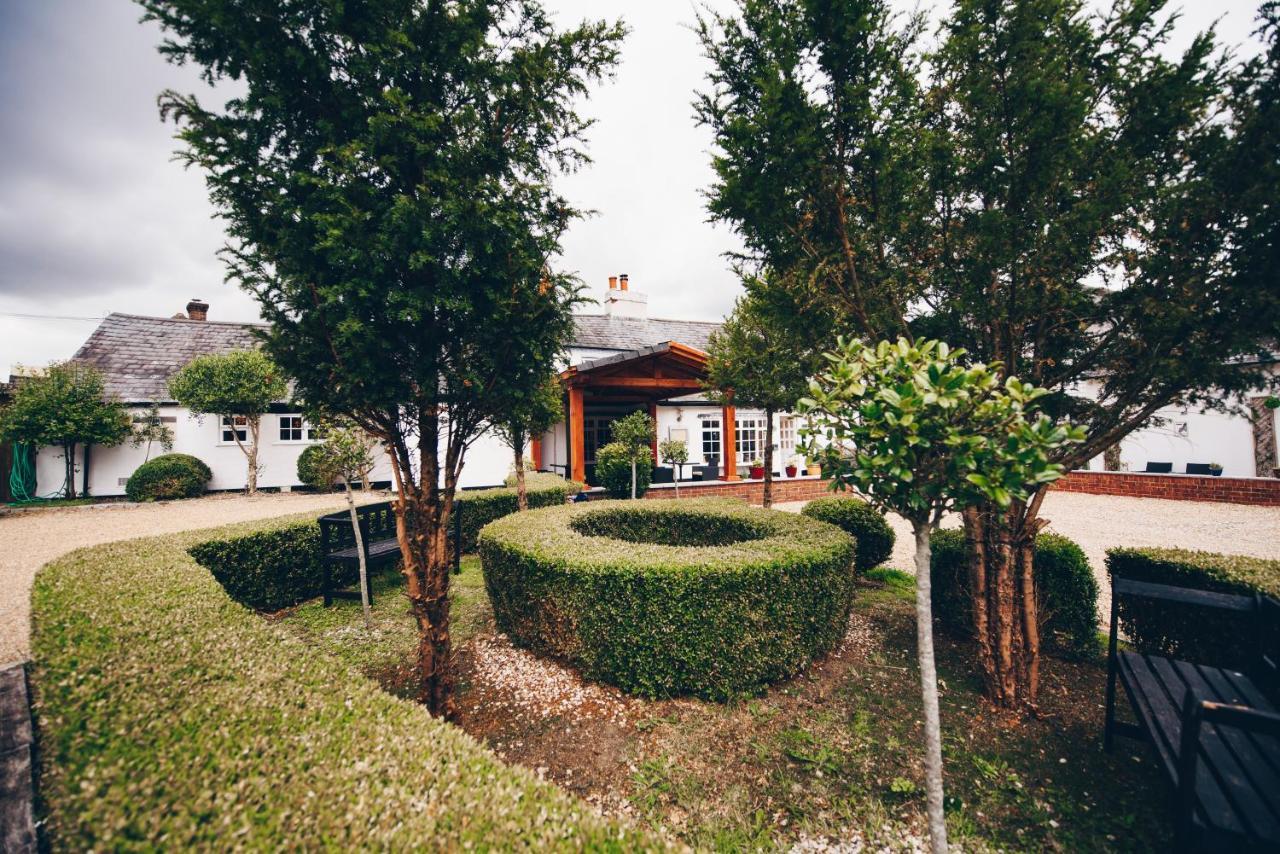 Fox Country Inn High Wycombe Dış mekan fotoğraf